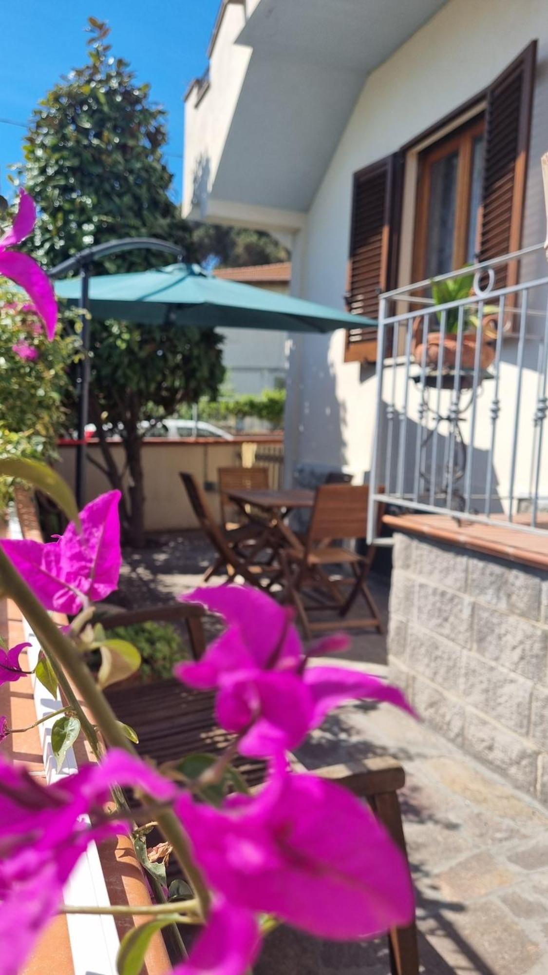 A Casa Di Gina Rosignano Solvay Exterior foto